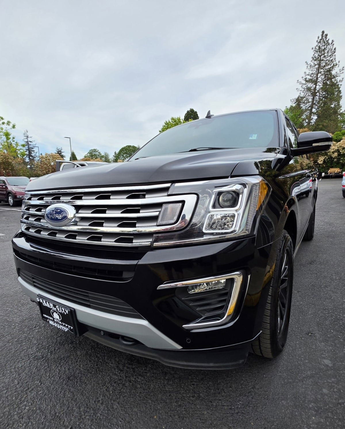 Used 2021 Ford Expedition Max Limited AWD/4WD image 5