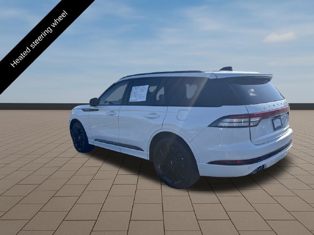 Used 2025 Lincoln Aviator Reserve w/ Jet Appearance Package AWD/4WD image 4