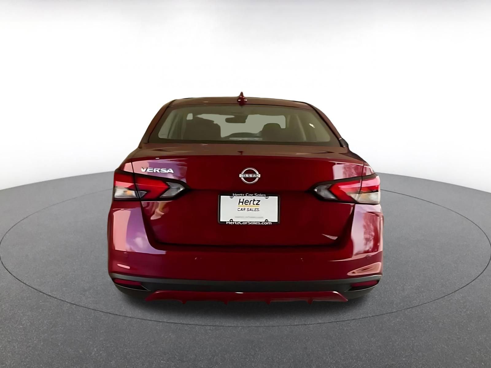 Used 2025 Nissan Versa SV image 12