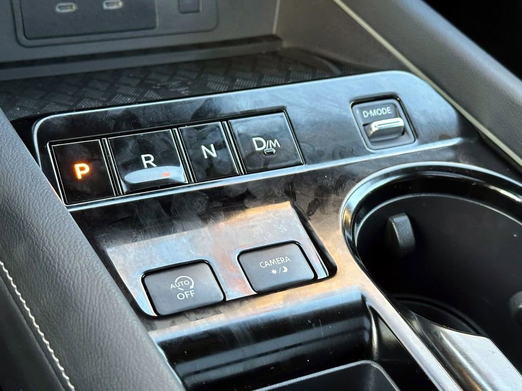 Certified 2025 Nissan Murano SL image 32