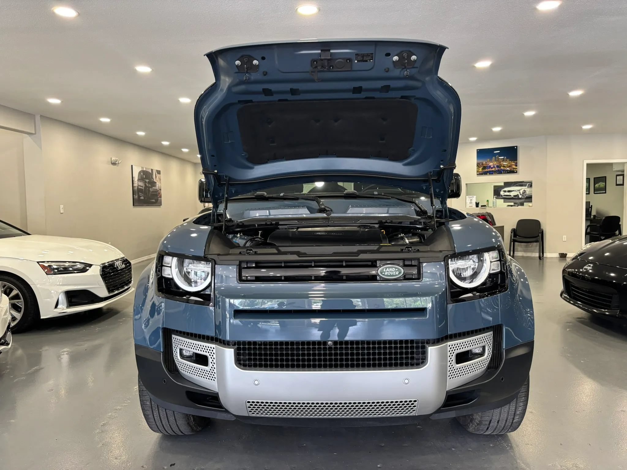 Used 2023 Land Rover Defender 110 S AWD/4WD image 57