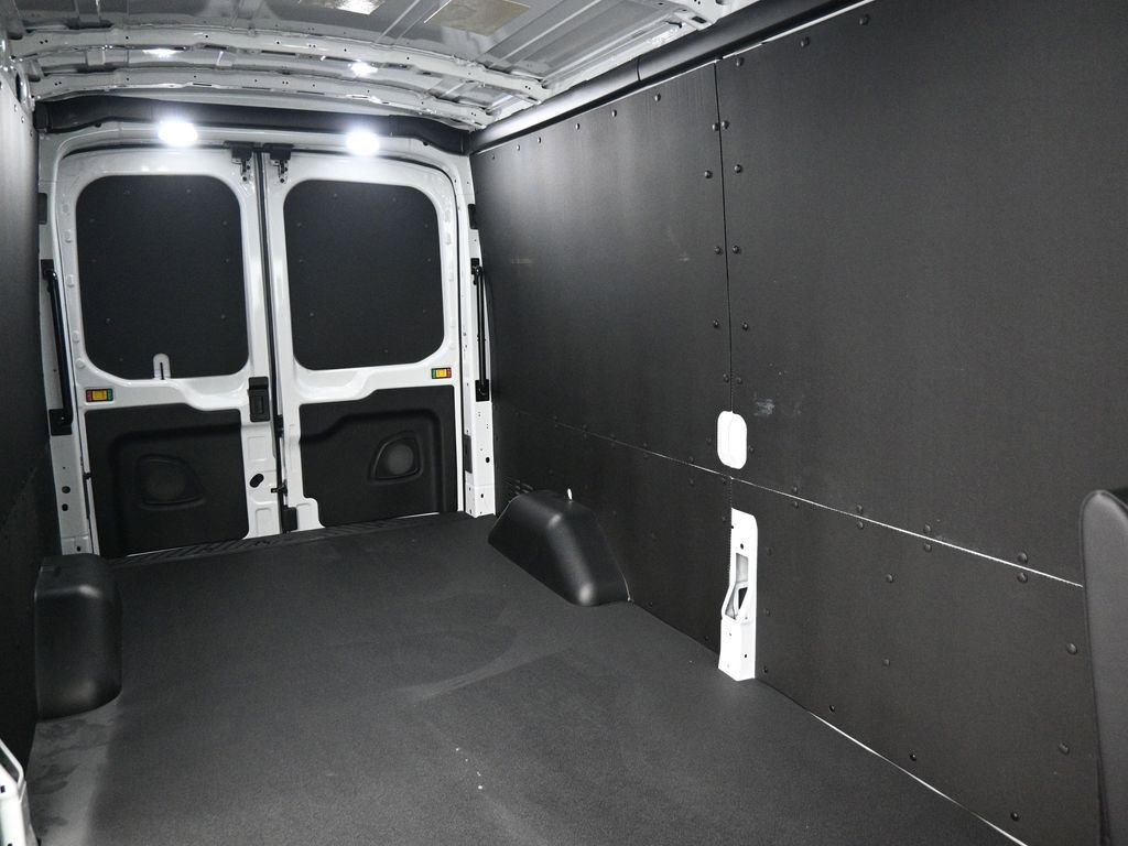 New 2026 Ford Transit 250 148 Medium Roof w/ Load Area Protection Package image 15