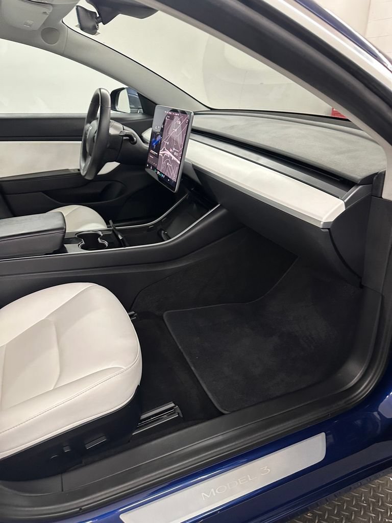 Used 2018 Tesla Model 3 Performance AWD/4WD image 29