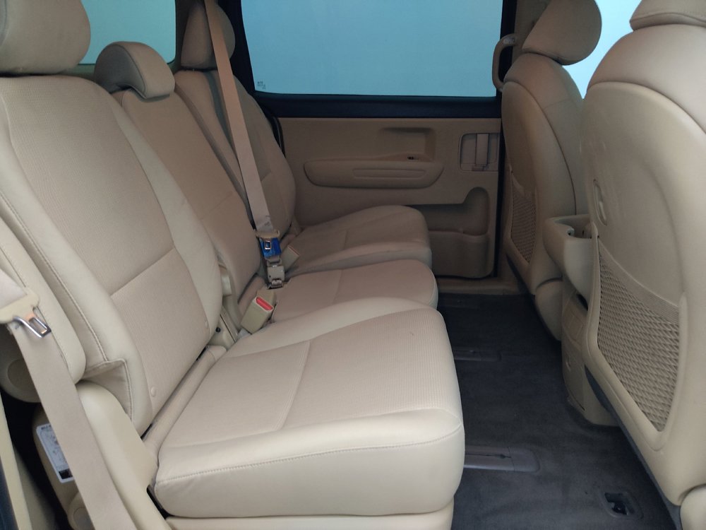 Used 2020 Kia Sedona LX FWD image 19