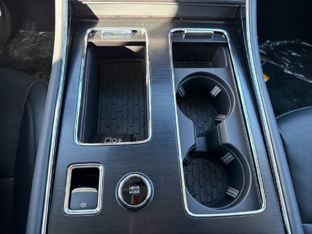New 2027 Lincoln Aviator AWD w/ Jet Appearance Package image 34