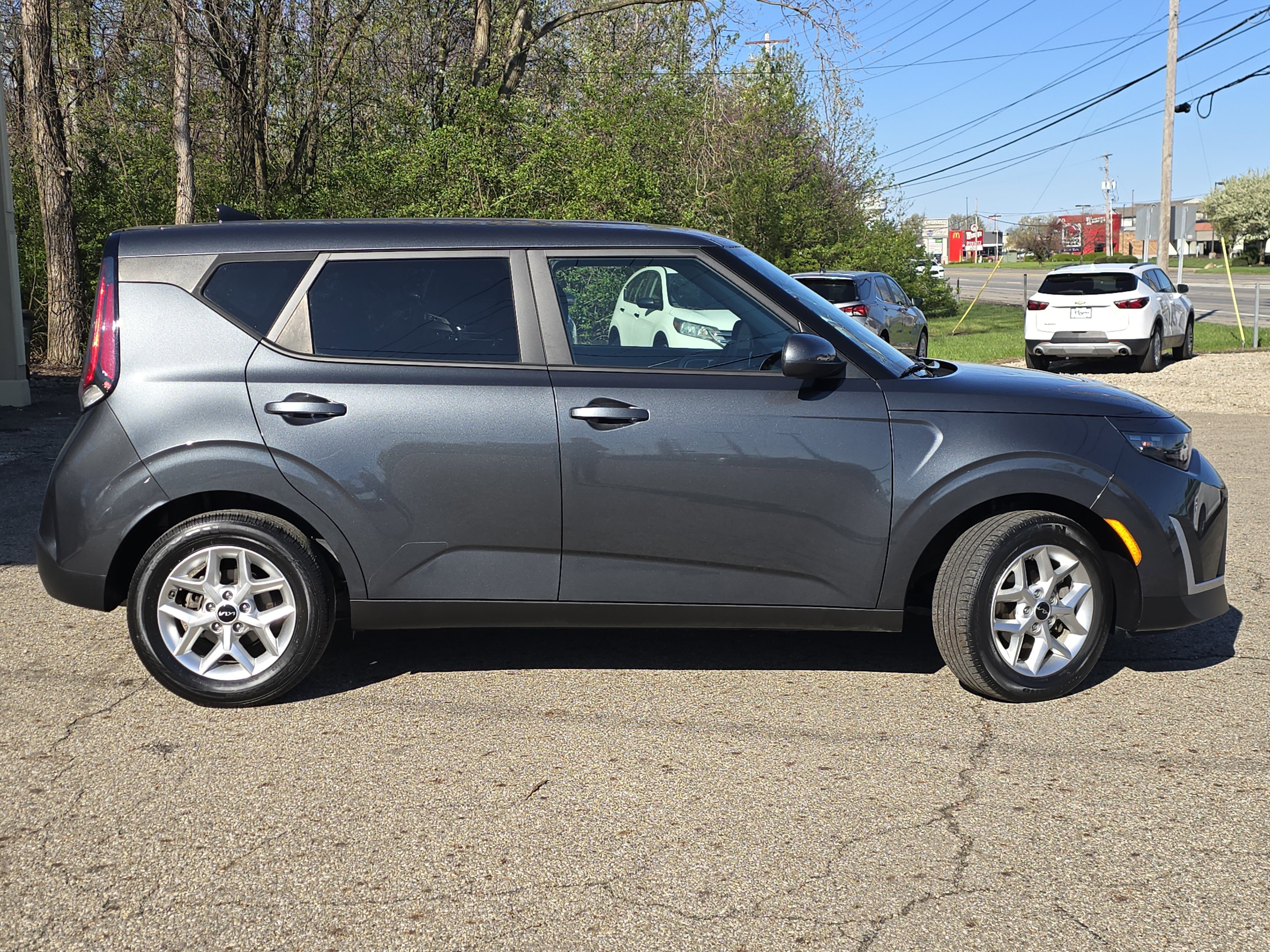 Used 2024 Kia Soul LX w/ Option Group 015 image 8