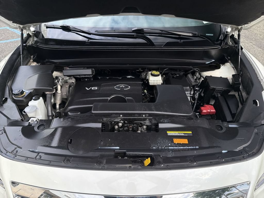 Used 2017 INFINITI QX60 Luxe w/ Deluxe Technology Package AWD/4WD image 14