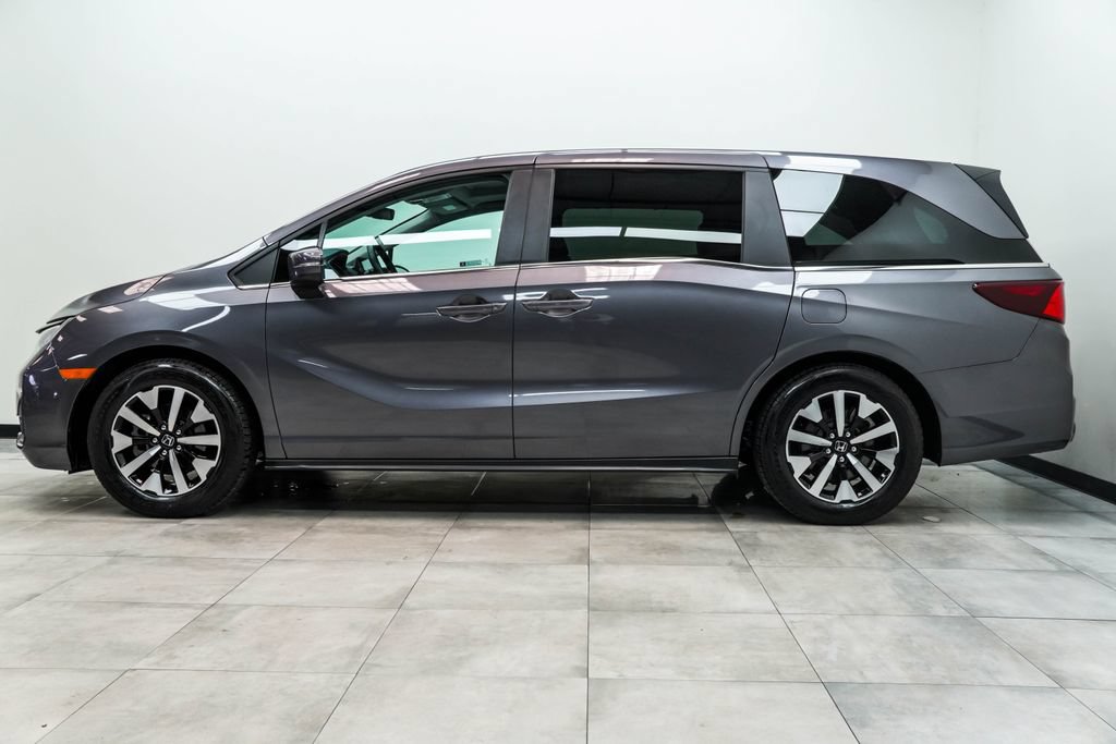 Used 2025 Honda Odyssey EX-L image 10