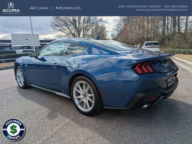 Used 2024 Ford Mustang GT Premium image 3