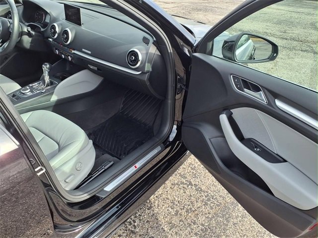 Used 2018 Audi A3 2.0T Premium Plus w/ Premium Plus Package image 74