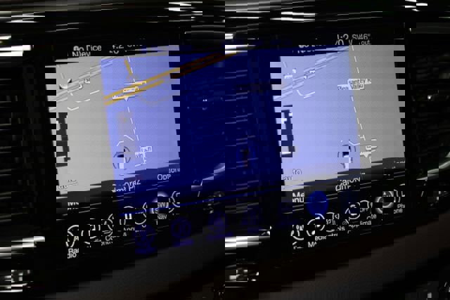 Used 2017 Chrysler Pacifica Touring-L Plus image 17