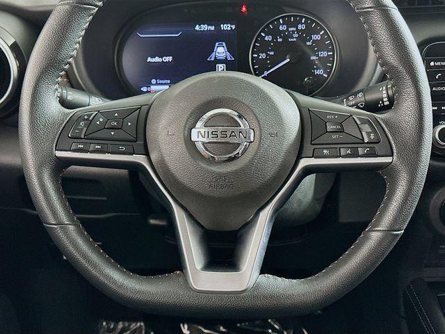 Used 2021 Nissan Kicks SR w/ Interior Electronics Package FWD image 14