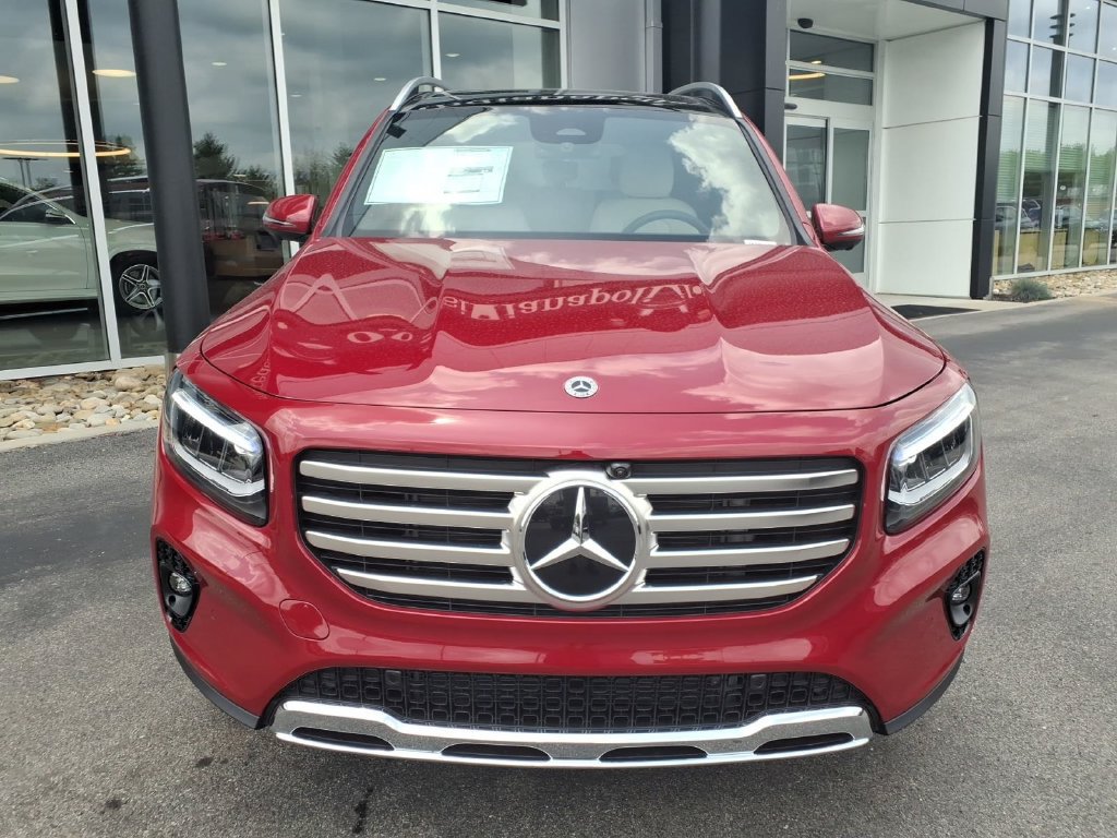 New 2026 Mercedes-Benz GLB 250 4MATIC image 9