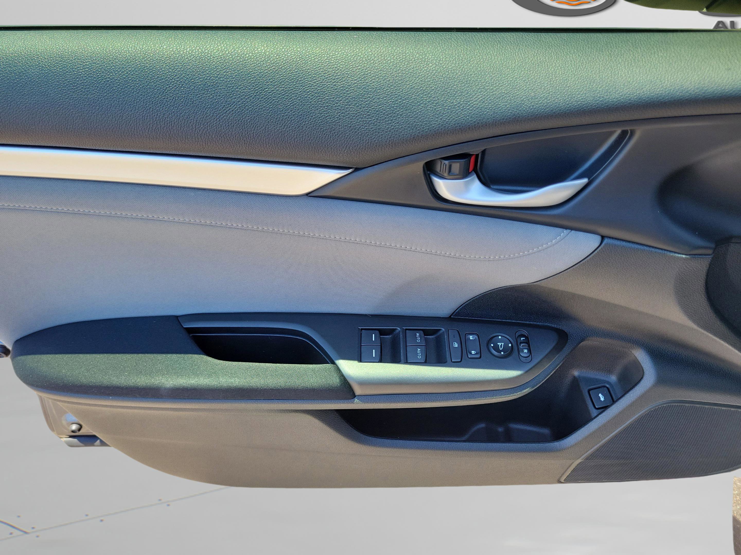 Used 2019 Honda Civic EX image 22