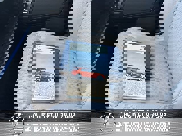 Used 2020 Land Rover Discovery Landmark image 32