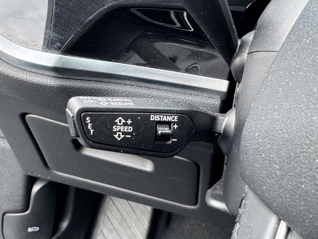 Used 2025 Audi Q3 2.0T Premium AWD/4WD image 31