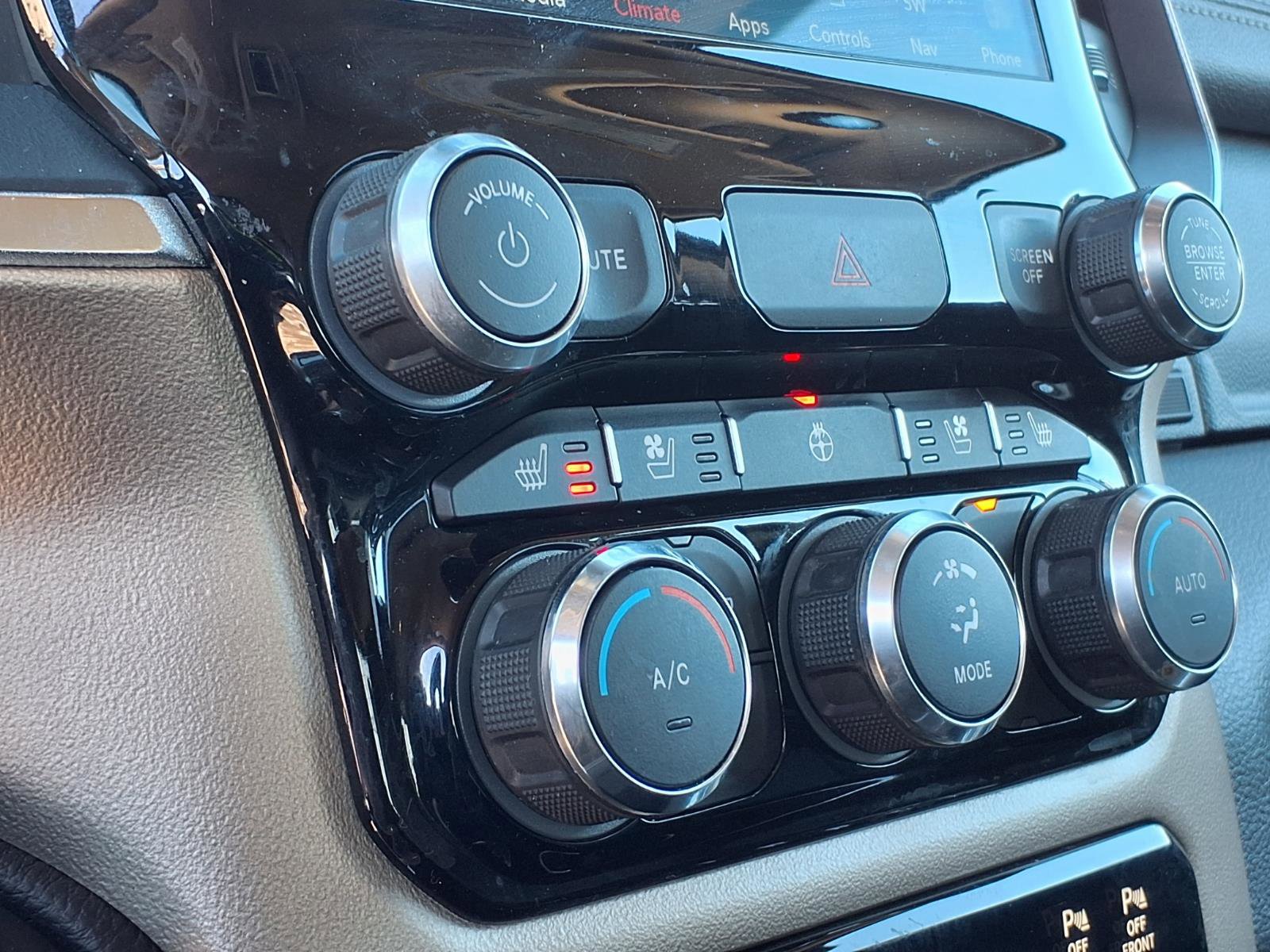 Certified 2019 RAM 1500 Laramie image 5