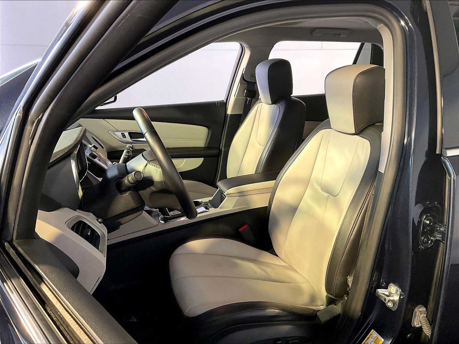 Used 2015 GMC Terrain SLT w/ Open Road Package FWD image 5