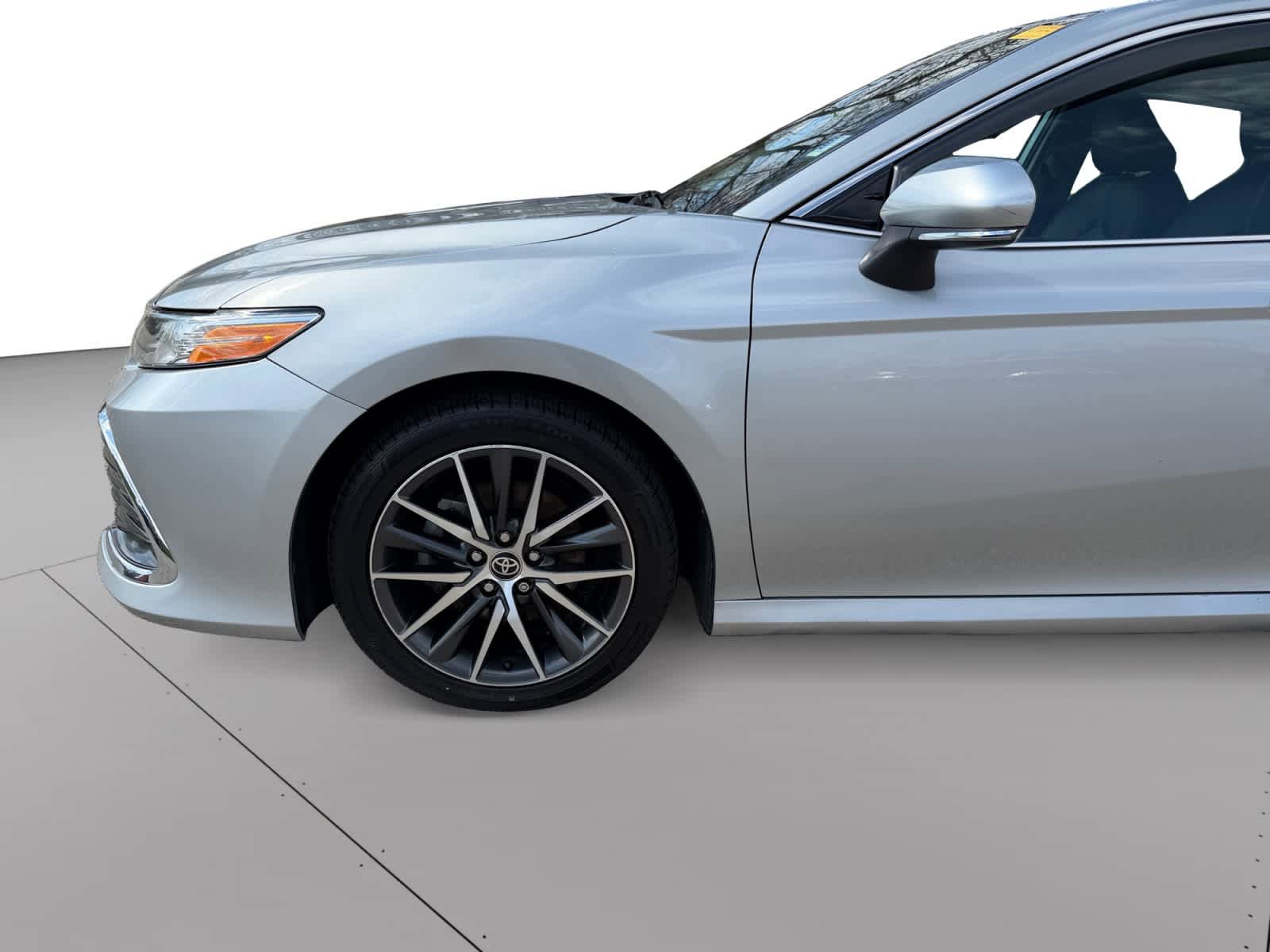 Used 2021 Toyota Camry XLE AWD/4WD image 19