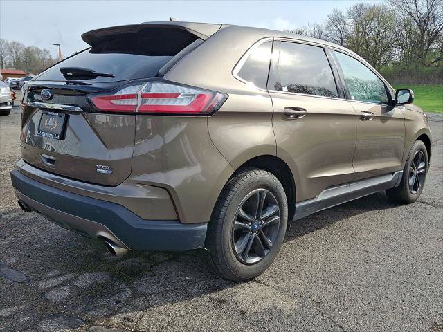 Used 2019 Ford Edge SEL w/ Equipment Group 201A image 25