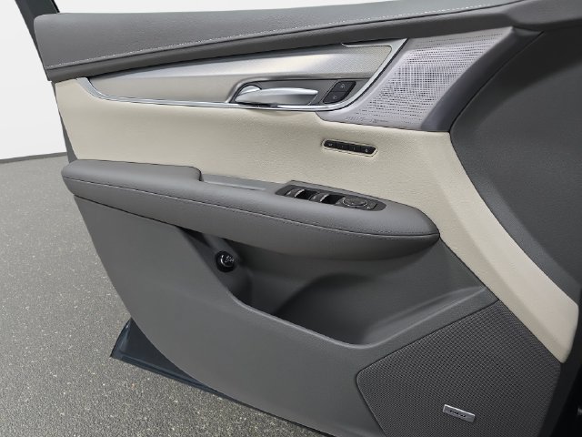 New 2026 Cadillac XT5 Premium Luxury AWD/4WD image 23