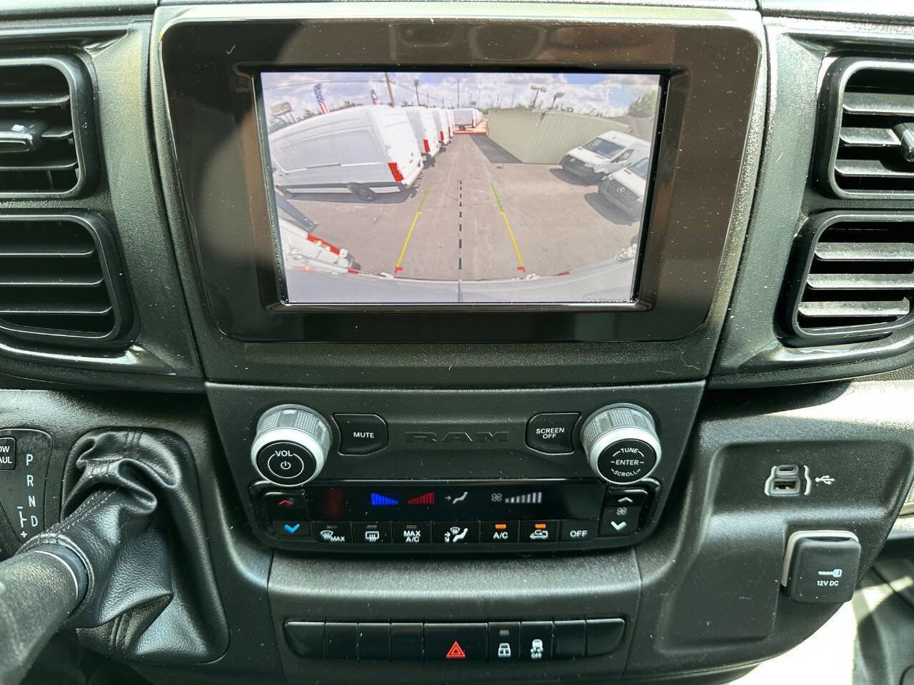 Used 2023 RAM ProMaster 2500 image 7