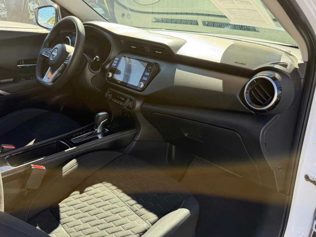 Used 2022 Nissan Kicks SV image 20