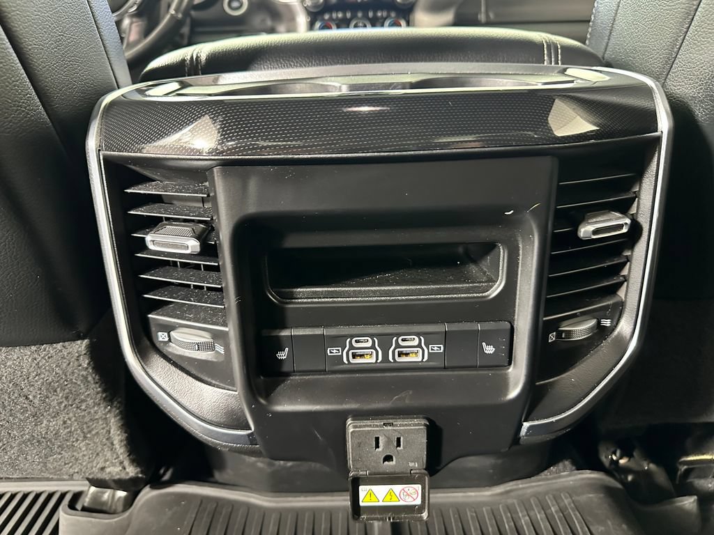 Used 2022 RAM 3500 Laramie AWD/4WD image 20