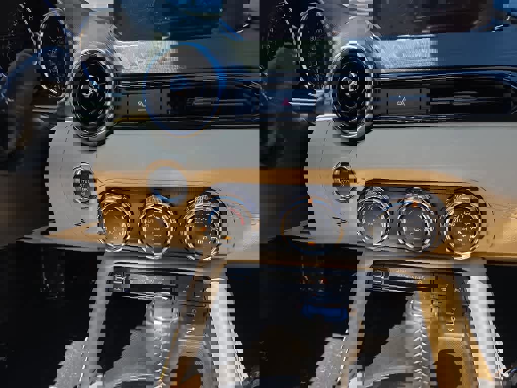 New 2026 MAZDA MX-5 Miata RF Grand Touring w/ Weather Package image 26