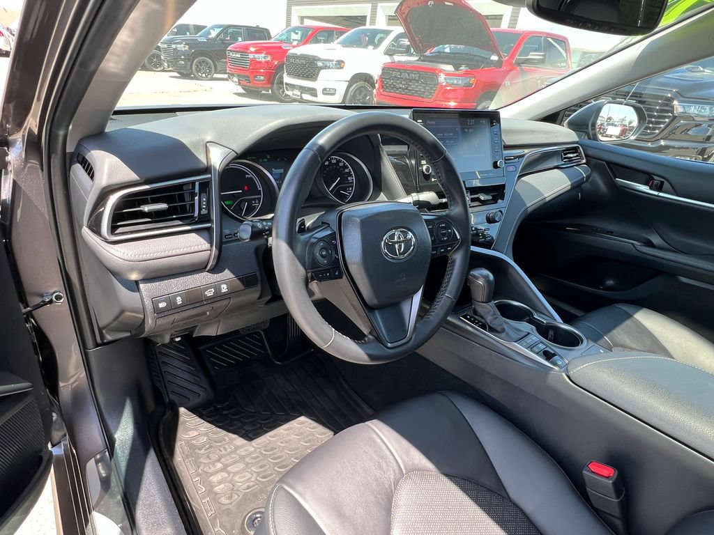 Used 2024 Toyota Camry XSE FWD image 19
