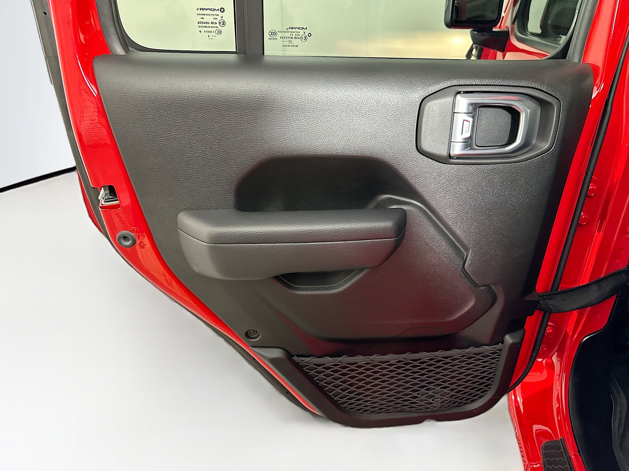 Used 2024 Jeep Wrangler Sport S w/ Technology Group image 24