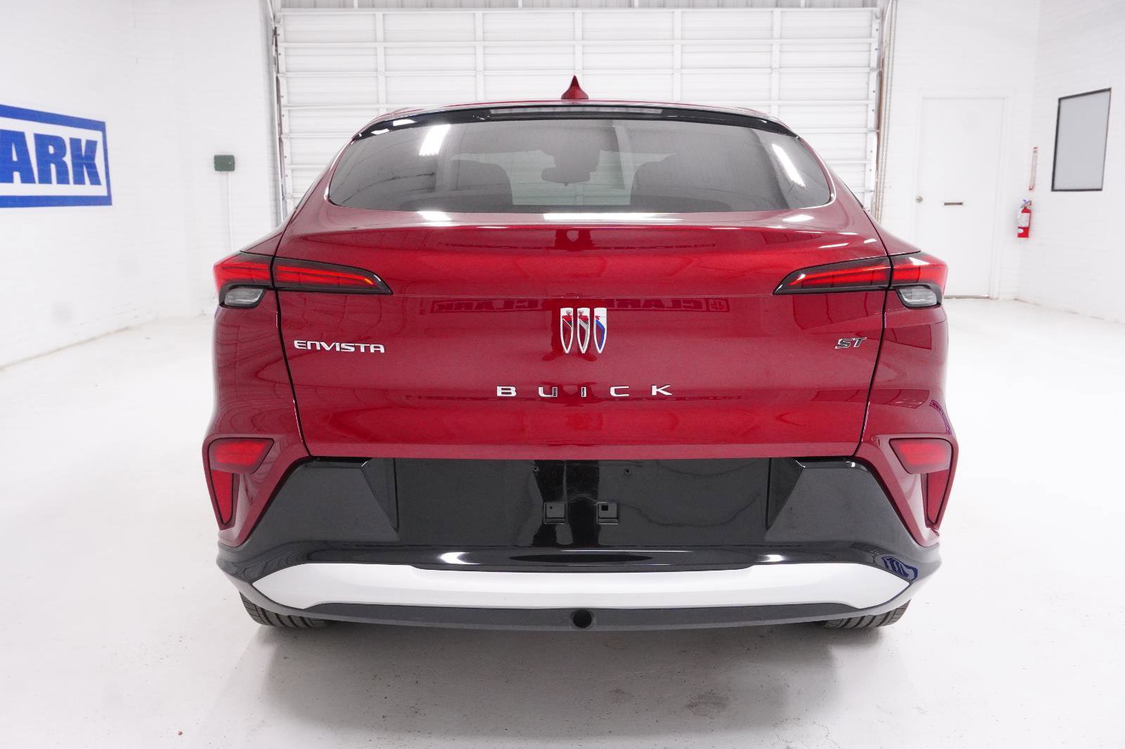 Used 2024 Buick Envista Sport Touring w/ Convenience II Package image 6