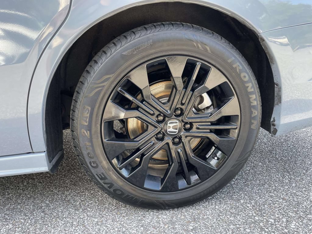 Used 2025 Honda Odyssey Sport-L image 10