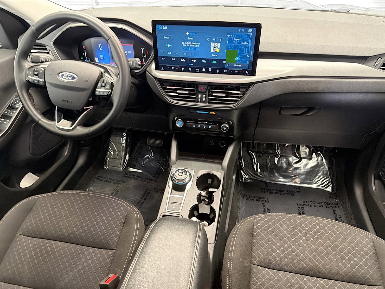 Used 2024 Ford Escape Active w/ Tech Pack #1 AWD/4WD image 12