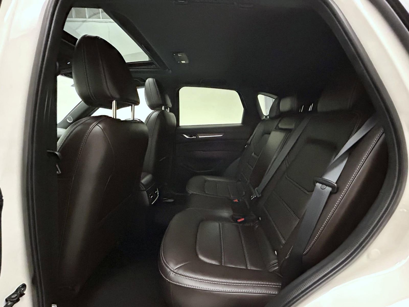 Certified 2025 MAZDA CX-5 Signature AWD/4WD image 11