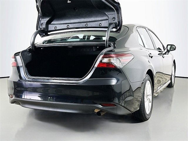 Used 2024 Toyota Camry LE image 22