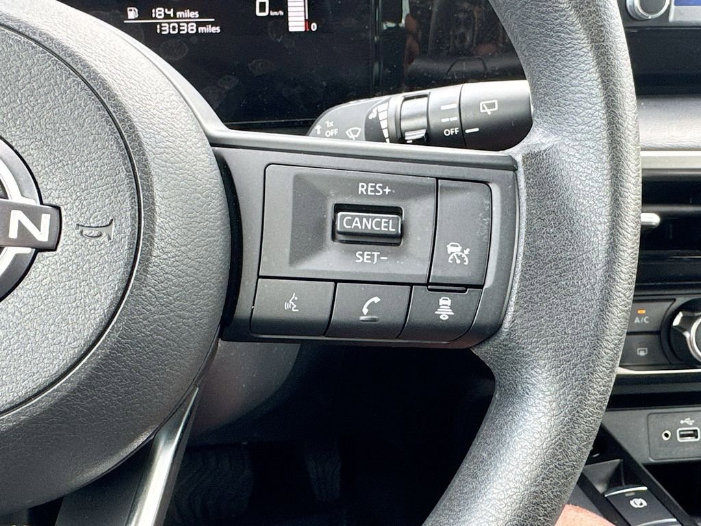 Used 2025 Nissan Kicks S FWD image 22
