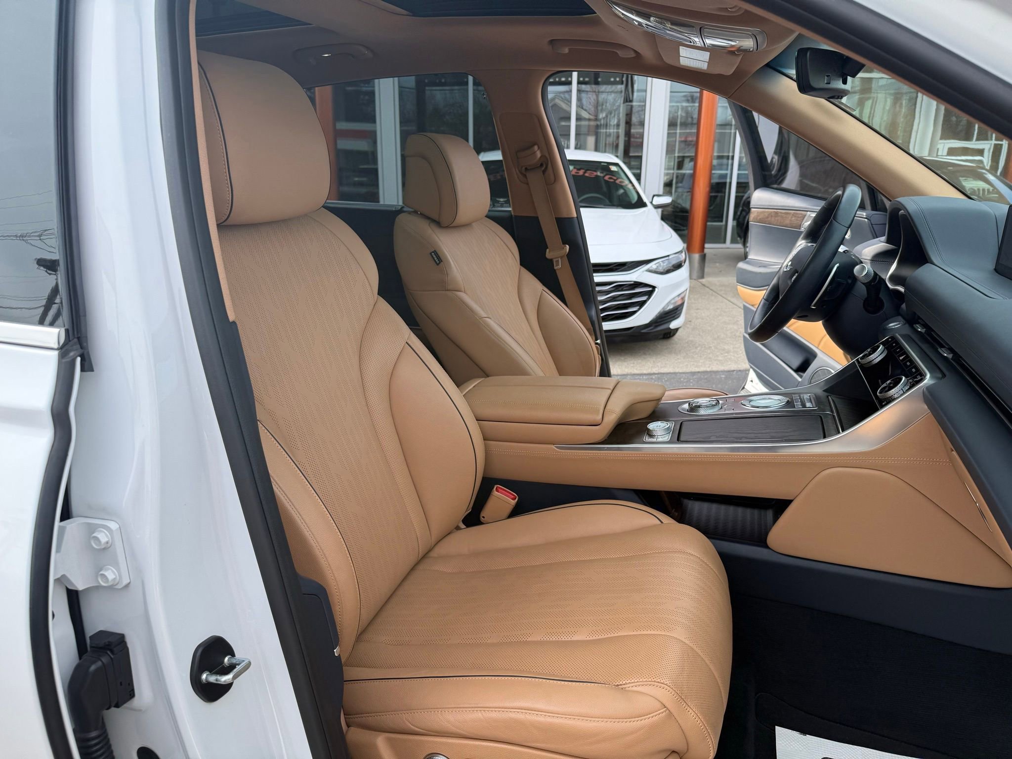 Used 2022 Genesis GV80 2.5T w/ Prestige Package 04 image 30