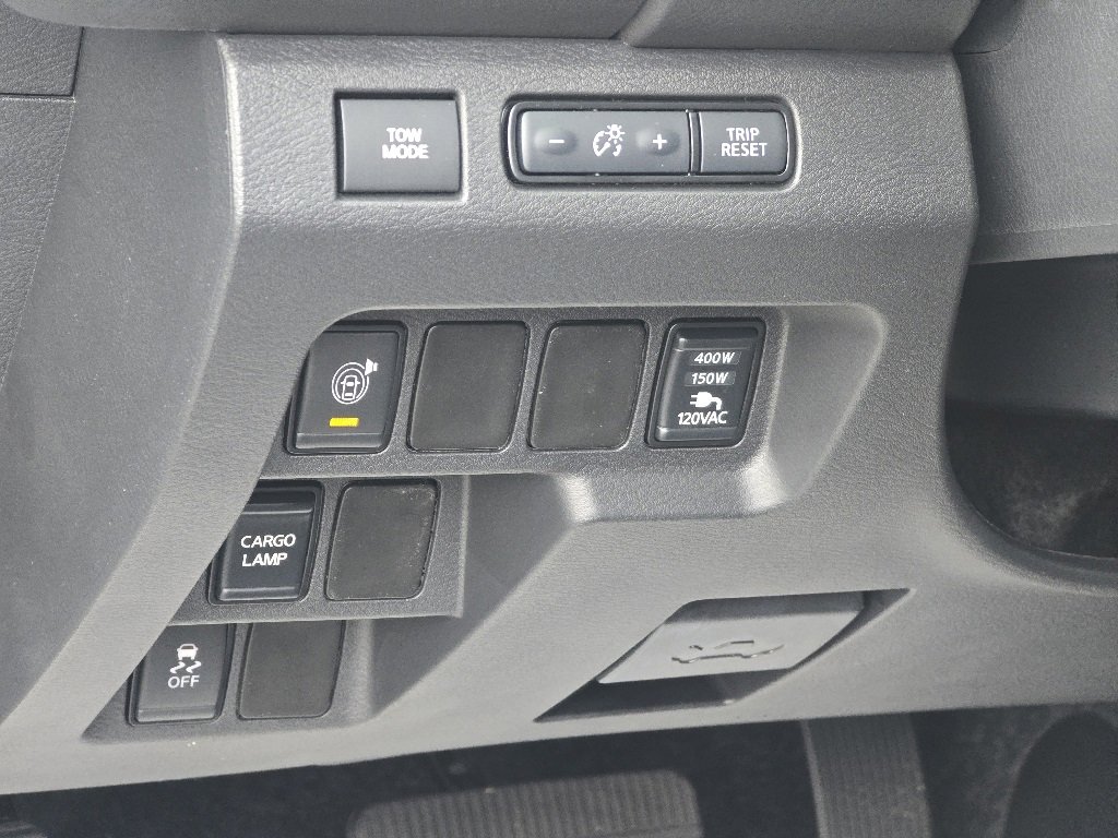 New 2026 Nissan Frontier SV image 7