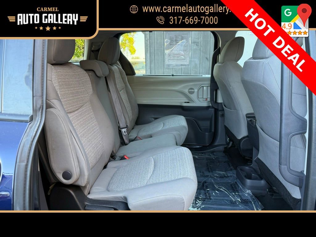 Used 2022 Toyota Sienna LE image 17