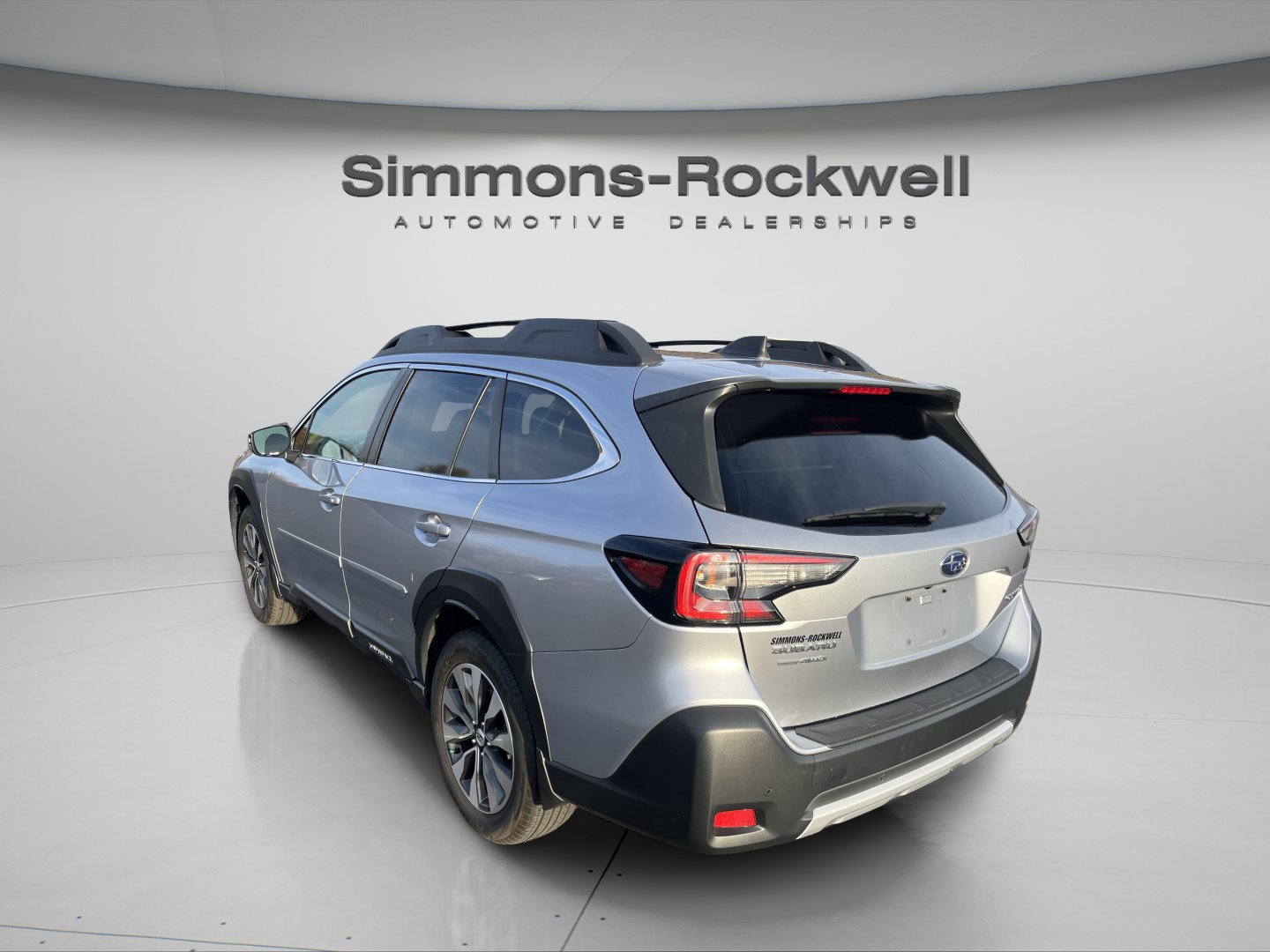Used 2024 Subaru Outback Limited AWD/4WD image 3