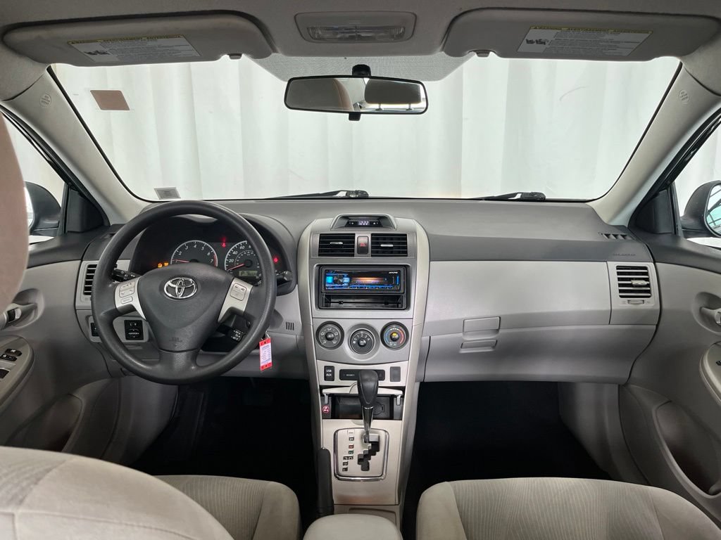 Used 2012 Toyota Corolla LE w/ Preferred Accessory Pkg FWD image 9