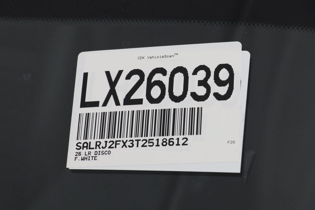 Certified 2026 Land Rover Discovery S AWD/4WD image 27