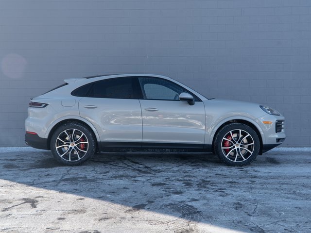 New 2026 Porsche Cayenne S image 8