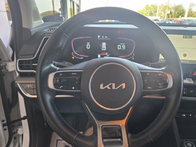 Used 2023 Kia Sportage EX FWD image 17