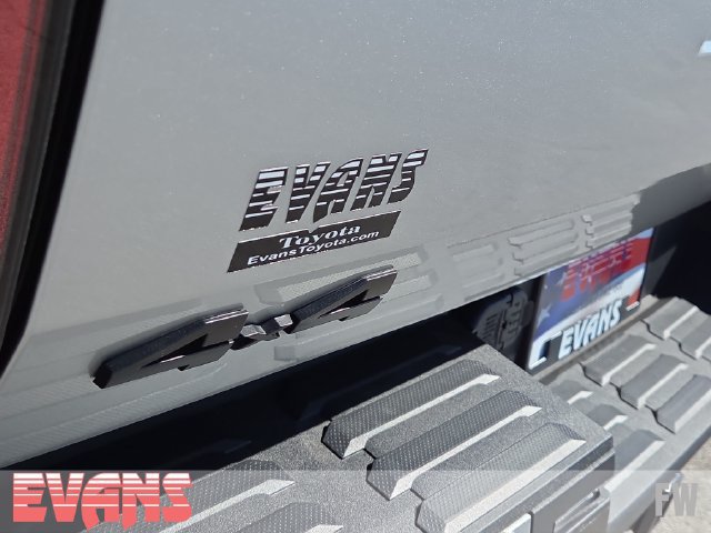 New 2026 Toyota Tundra Platinum AWD/4WD image 4