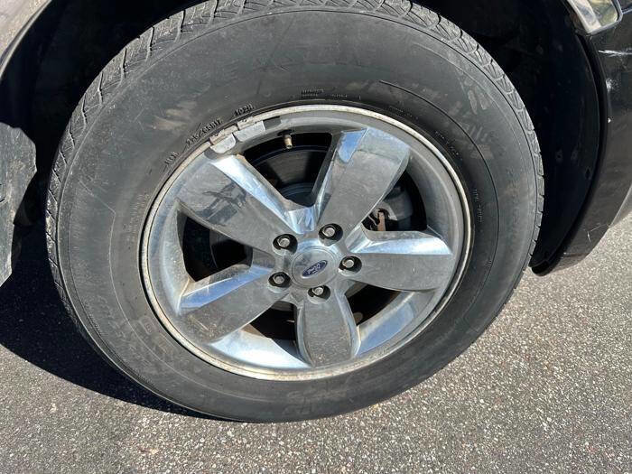Used 2008 Ford Escape Limited AWD/4WD image 14