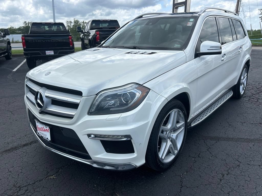 Used 2014 Mercedes-Benz GL 550 4MATIC image 9