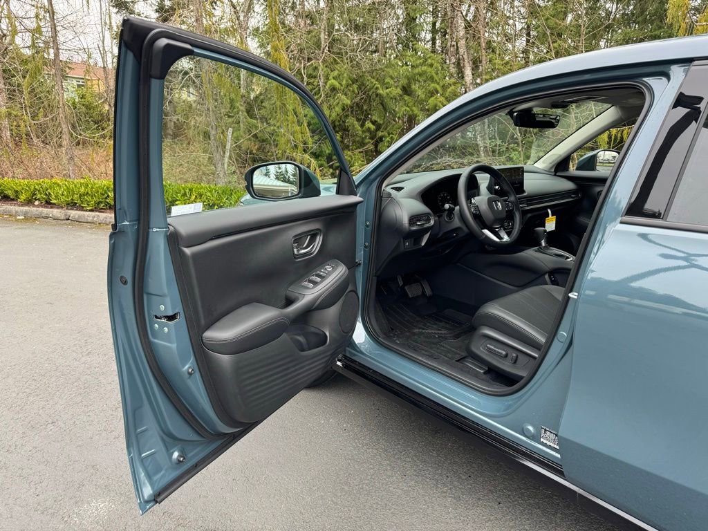 Certified 2026 Honda HR-V EX-L image 6