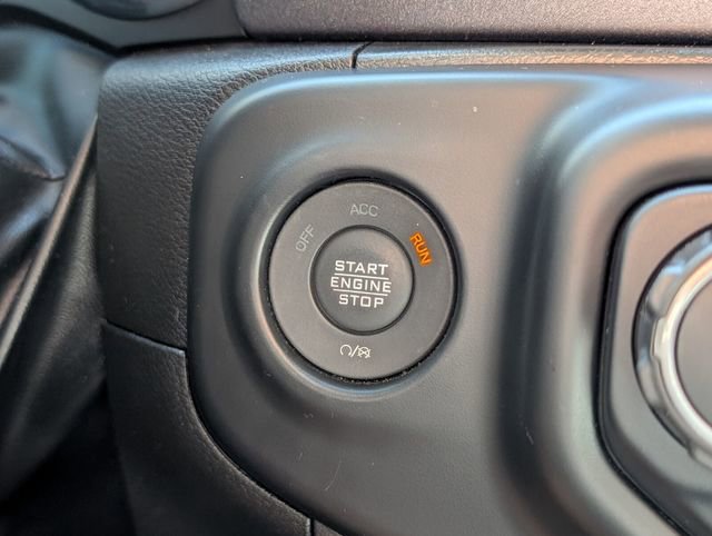 Used 2022 Jeep Gladiator Mojave w/ LED Lighting Group AWD/4WD image 28